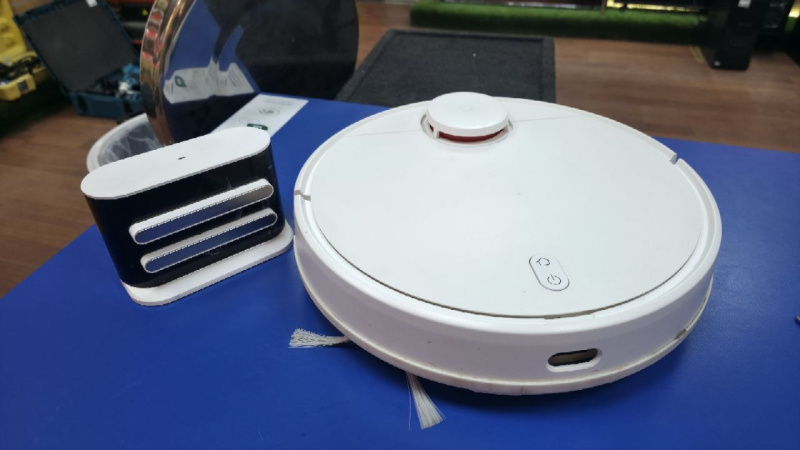 Пылесос Xiaomi Mi Robot Vacuum Mop 3С