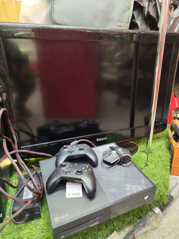 Телевизор Saturn LCD 324