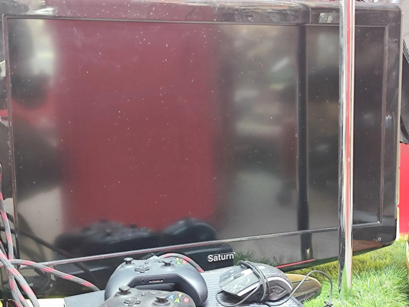 Телевизор Saturn LCD 324