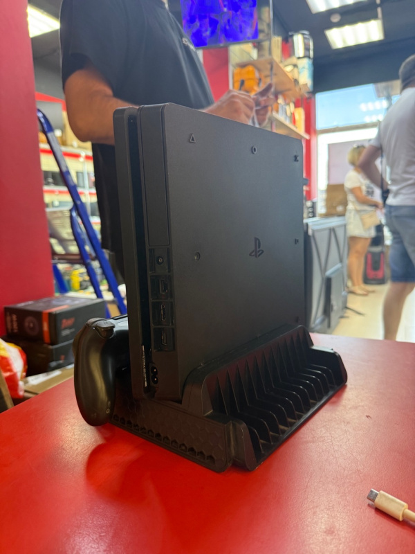 Игровая приставка Sony ps 4 slim 500